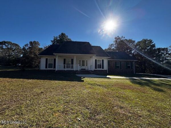 95 Ridgeland Drive, Carriere, MS 39426