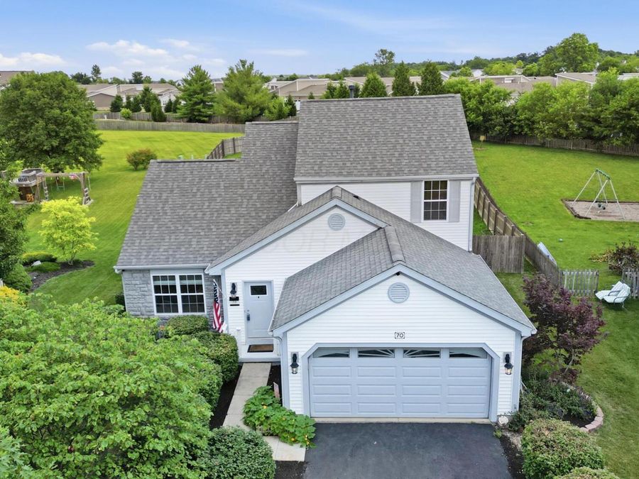 70 Lantern Chase Drive , Delaware, OH 43015 Photo 1