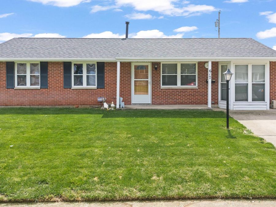 617 Locust Lane, Troy, OH 45373 Photo 1