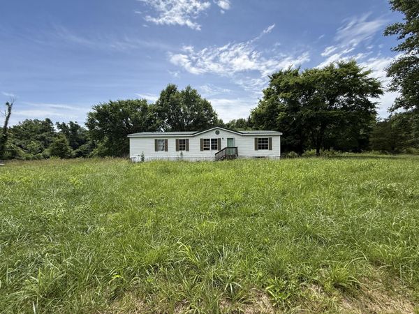 1271 Freeman Loop , Cumberland Furnace, TN 37051