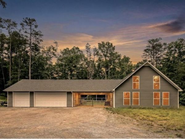 1361 Old Highway 56 , Altamont 37301