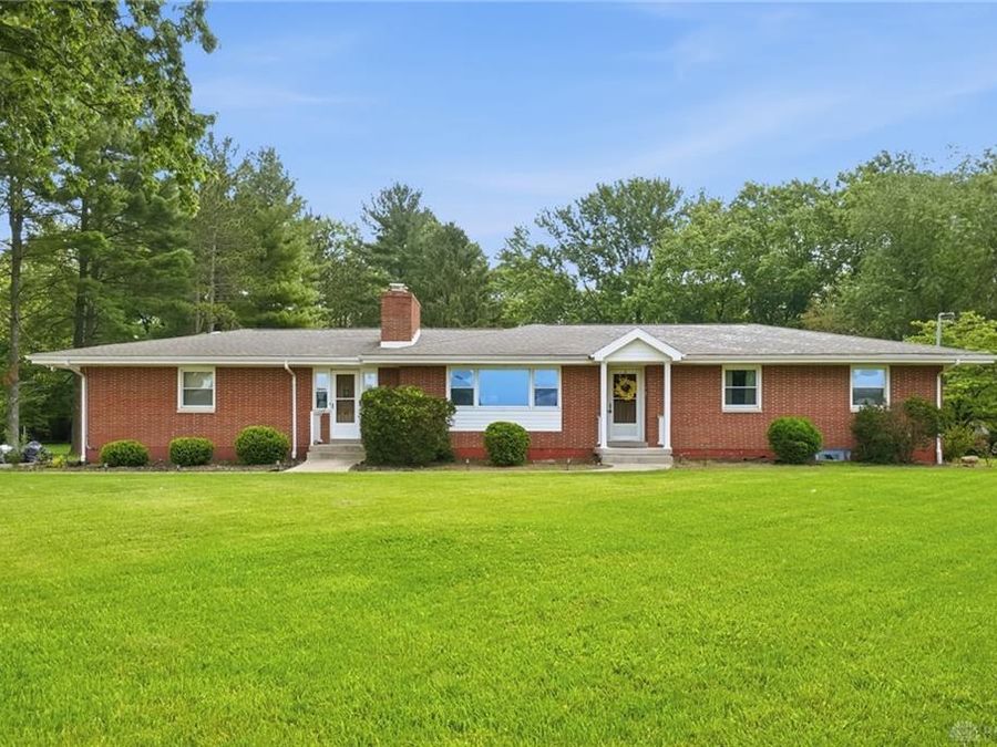 9228 Ferry Road, Waynesville, OH 45068 Photo 1