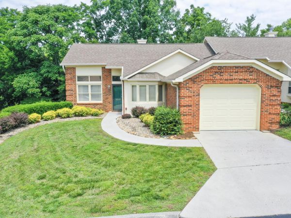 2264 Cambridge Drive, Morristown, TN 37814