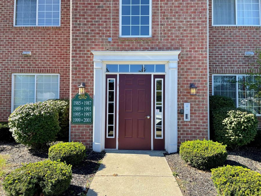 2001 Berrancher Drive , Columbus, OH 43228 Photo 1