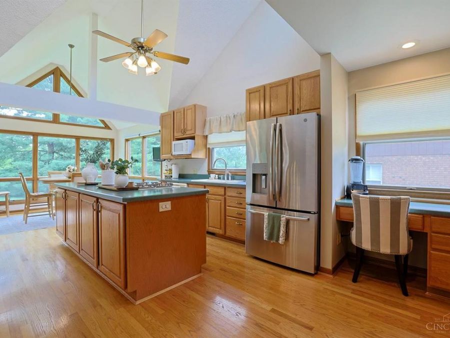 2940 Timberview Drive, Green Township, OH 45211 Photo 19