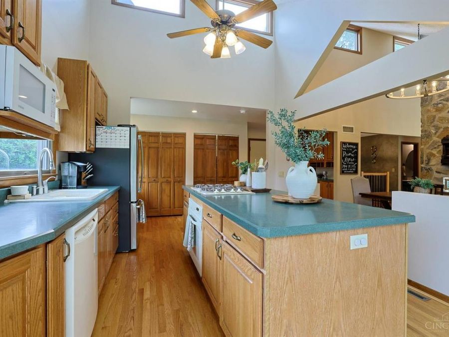2940 Timberview Drive, Green Township, OH 45211 Photo 22