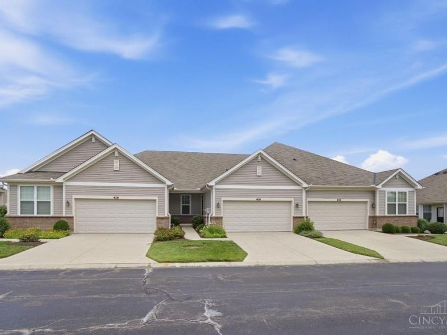 924 Valleywatch Drive, Springfield Township, OH 45231 Photo 2