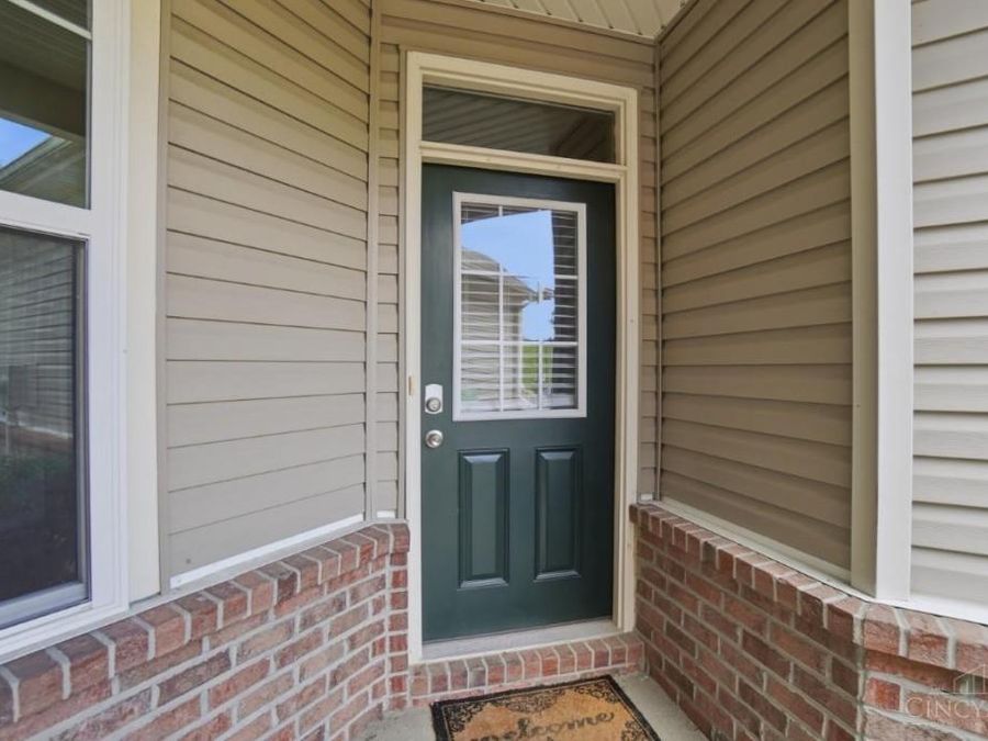 924 Valleywatch Drive, Springfield Township, OH 45231 Photo 4