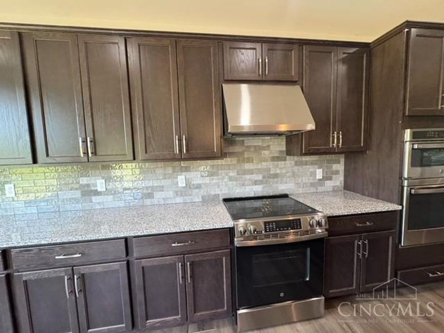 2811 Wyatt Way, Unit VC-82, Ross Township, OH 45013 Photo 9