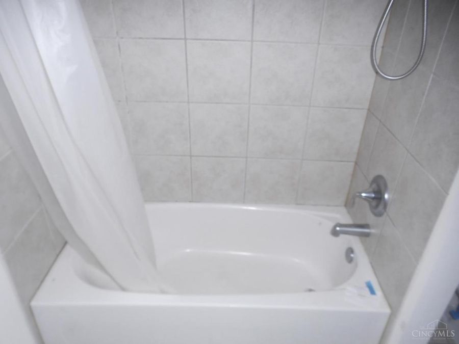 8452 Kenwood Rd, Sycamore Township, OH 45236 Photo 21