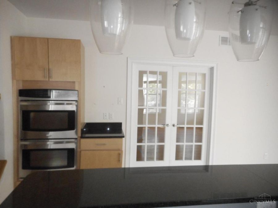 8452 Kenwood Rd, Sycamore Township, OH 45236 Photo 9
