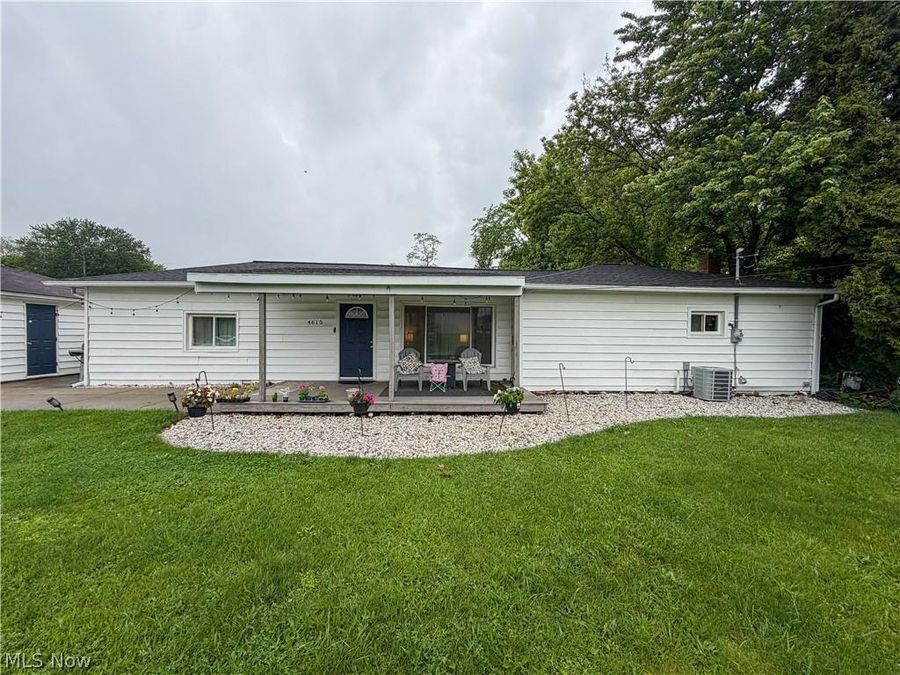 4615 Harrison Avenue NW, Canton, OH 44709 Photo 1