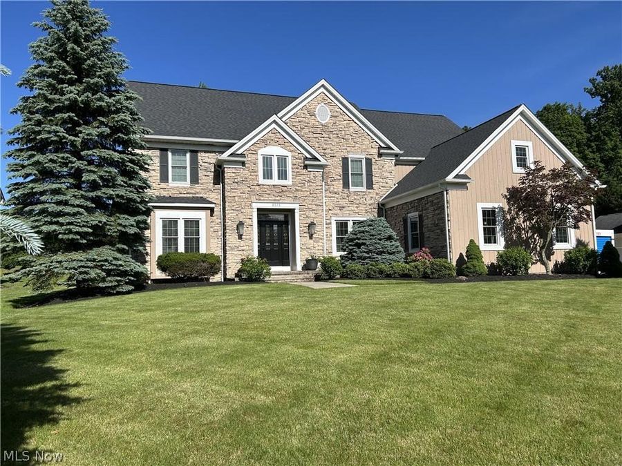 8575 Park Ridge Lane , Macedonia, OH 44056 Photo 1