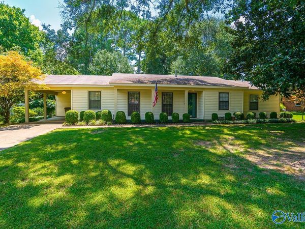 2213 13th Street SE, Decatur, AL 35601