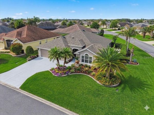 1424 WALNUT WAY , THE VILLAGES, FL 32163