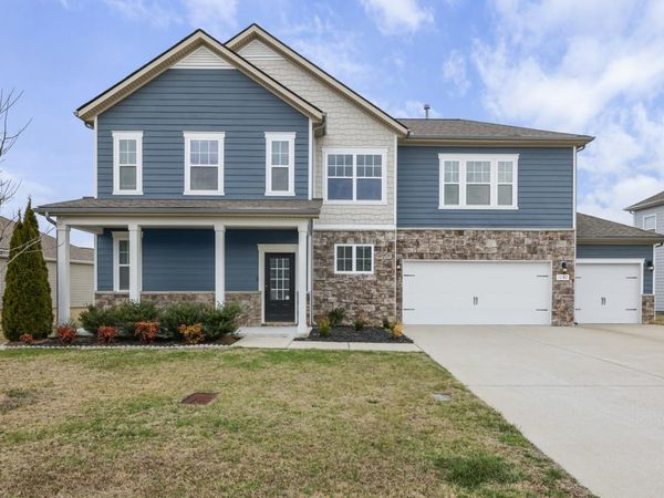 1142 Black Oak Dr , Murfreesboro, TN 37128