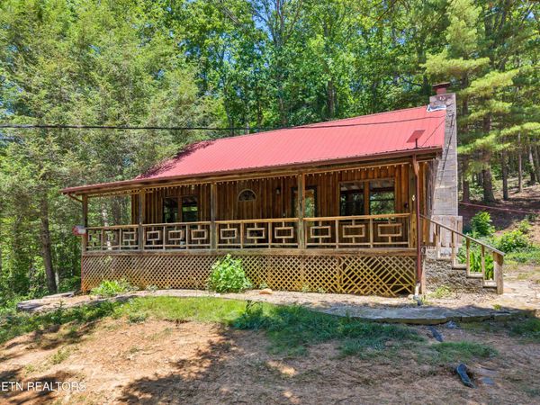 297 Dockery Rd , Tellico Plains, TN 37385