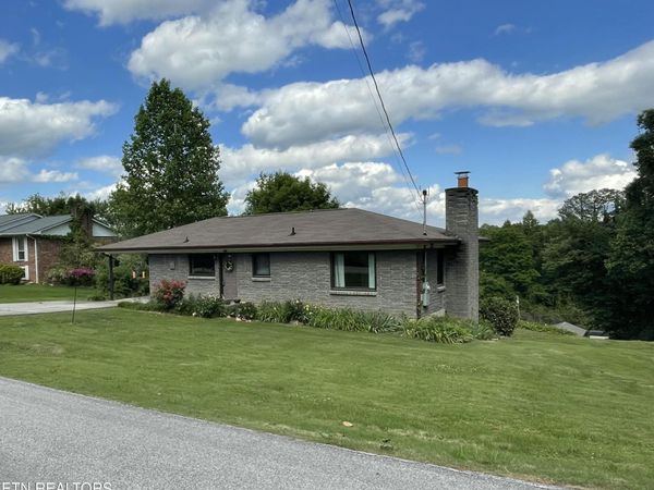 826 Patton Ferry Rd , Kingston, TN 37763