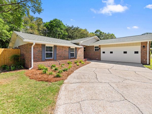 101 Dyer Street, Niceville, FL 32578