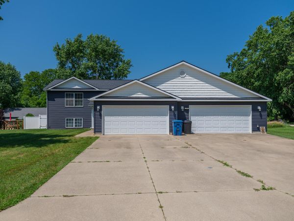 298 Zak Road, Plainwell, MI 49080