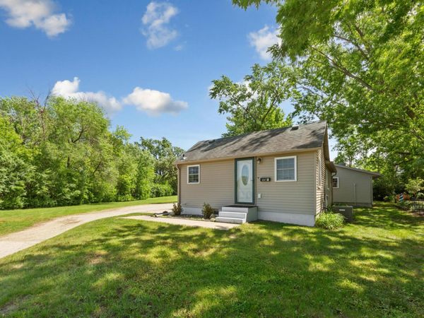 645 Rice Lake Street , Owatonna, MN 55060