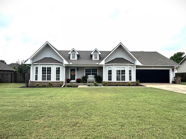 1729 Lemons St N , Wynne, AR 72396