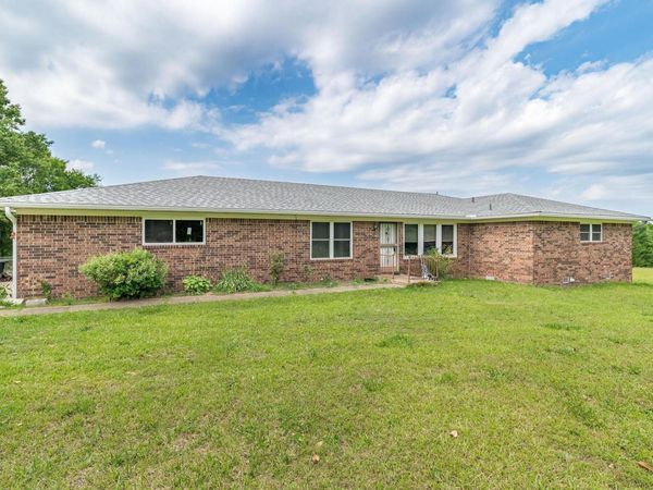 1694 Amity , Hot Springs, AR 71913
