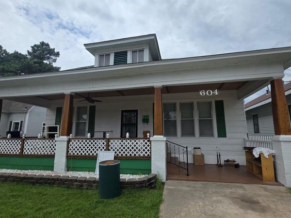 604 6th St S , Paragould, AR 72450