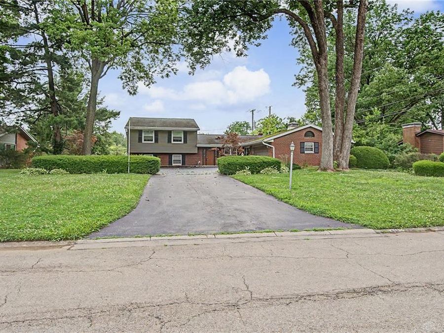 5158 Oak Tree Drive, Dayton, OH 45440 Photo 1