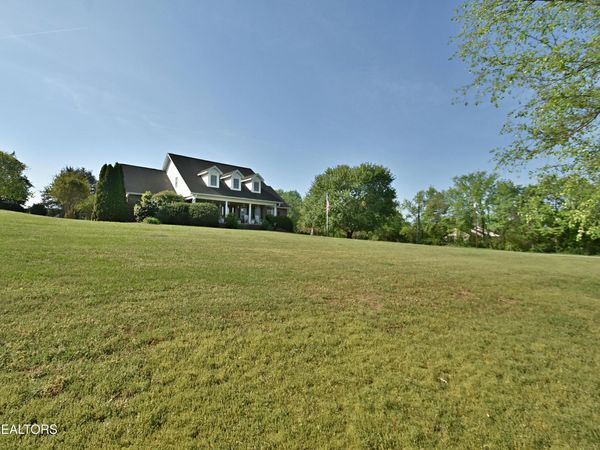 5429 Pryor Rd, Maryville, TN 37804