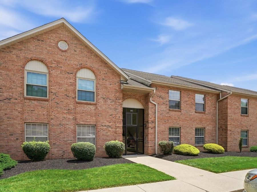 215 Morgans Way, Unit 26, Harrison, OH 45030 Photo 4
