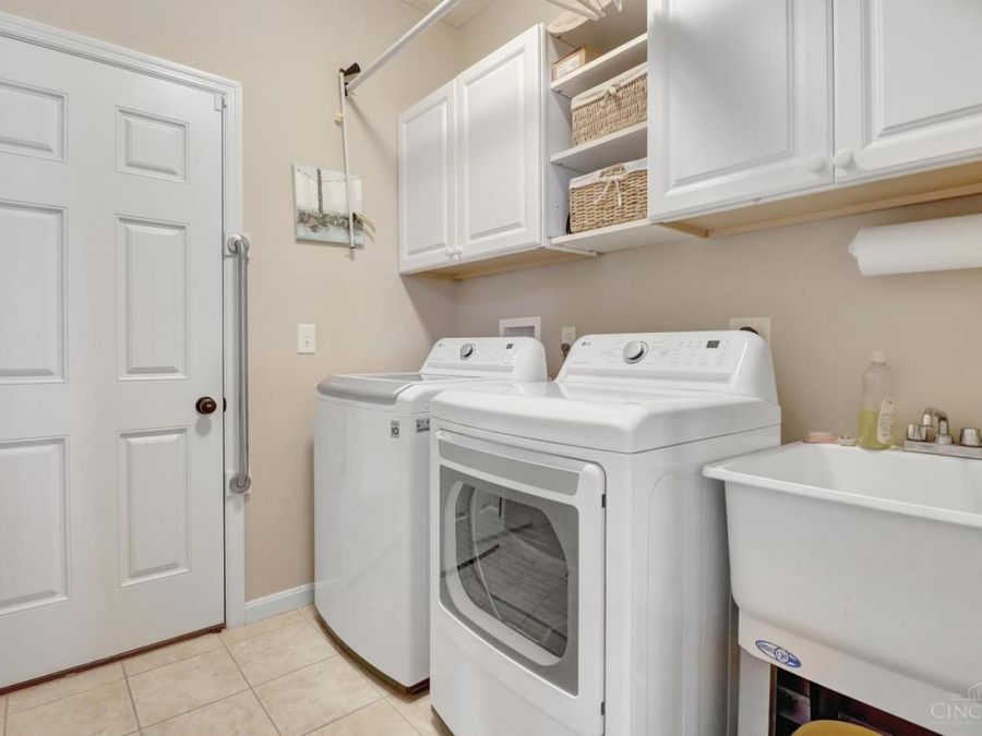 630 E Brooke Drive, Monroe, OH 45050 Photo 11