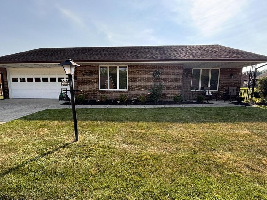 3093 E Brixton Drive, Unit 211, Springfield, OH 45503 Photo 1