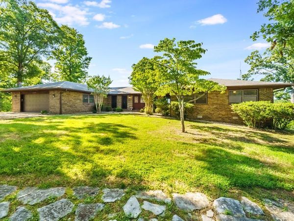 8073 Old White River Road , Rogers, AR 72756