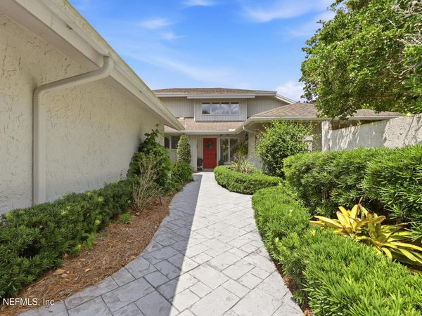74 VILLAGE WALK Lane, Ponte Vedra Beach, FL 32082