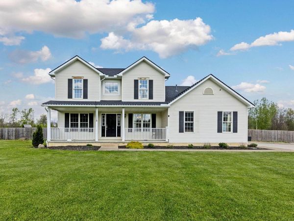 202 County Road 24 , Ashley, OH 43003
