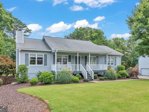 2652 Green Meadow Lane NE, Marietta, GA 30066