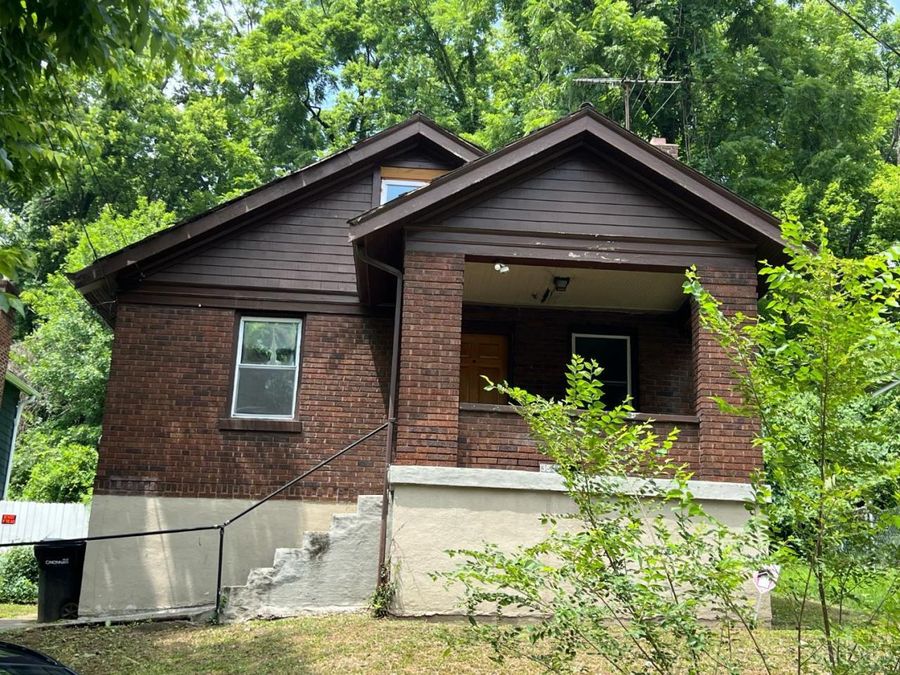 3541 Vinecrest Place, Cincinnati, OH 45220 Photo 1