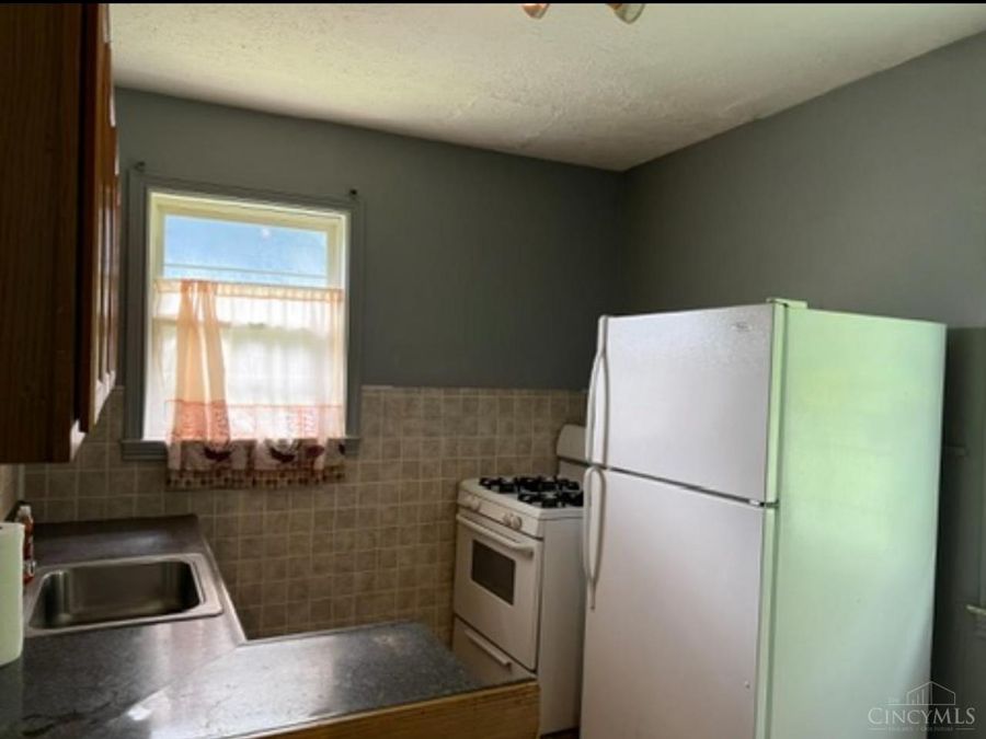 3541 Vinecrest Place, Cincinnati, OH 45220 Photo 4