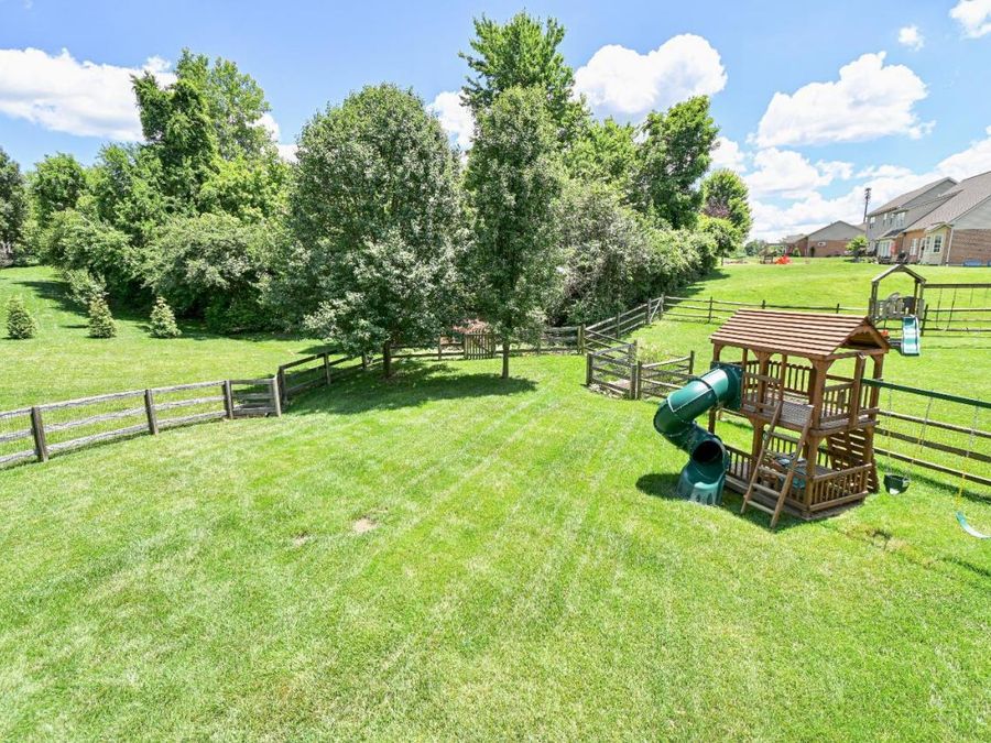 8195 Jordan Ridge Drive, Miami Township, OH 45002 Photo 32