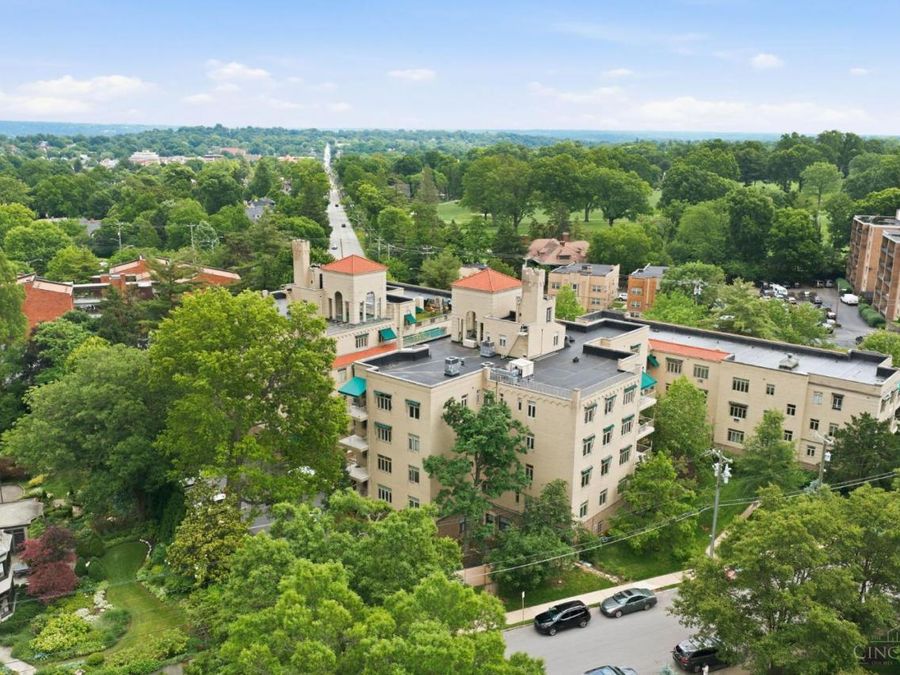 2372 Madison Road, Unit W3D, Cincinnati, OH 45208 Photo 3