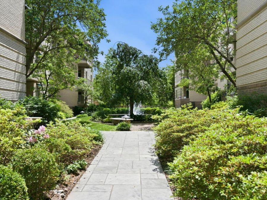 2372 Madison Road, Unit W3D, Cincinnati, OH 45208 Photo 49