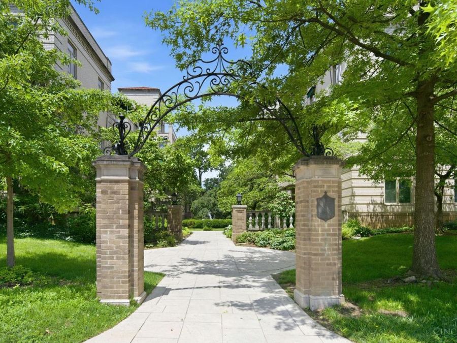 2372 Madison Road, Unit W3D, Cincinnati, OH 45208 Photo 6