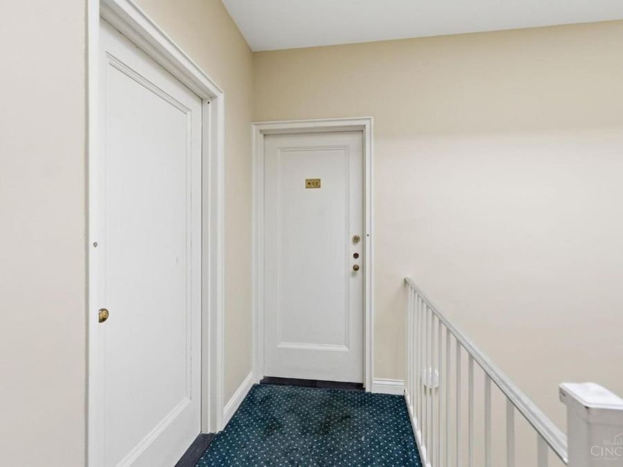 2372 Madison Road, Unit W3D, Cincinnati, OH 45208 Photo 8