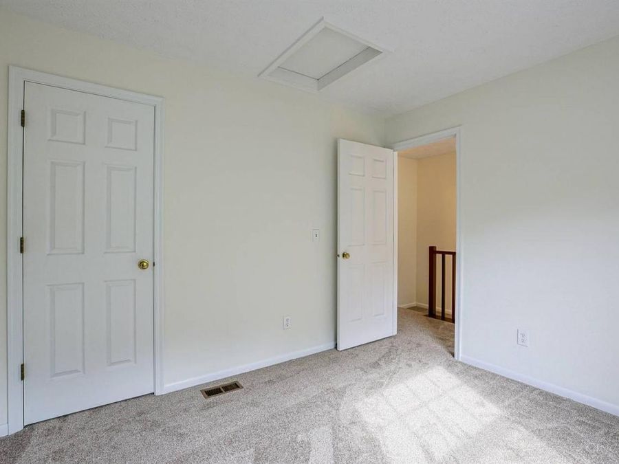 5557 Kiplington Drive, Cincinnati, OH 45239 Photo 20