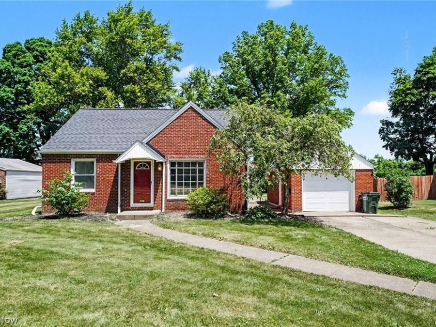 4627 20th Street NW, Canton, OH 44708 Photo 1