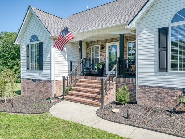 1036 Circle Dr , Jamestown, TN 38556