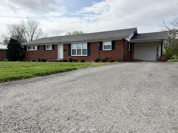 417 7th St , Lawrenceburg, TN 38464