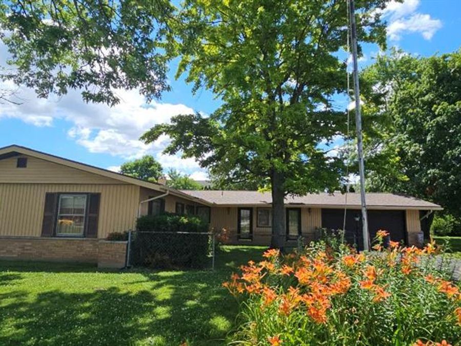 201 Eaton Avenue, Eaton, OH 45320 Photo 1