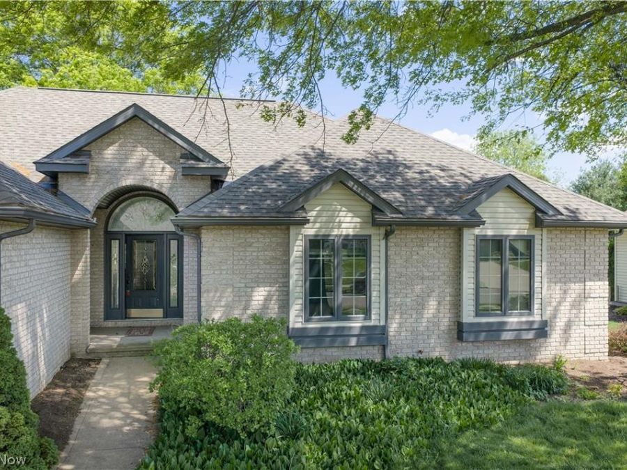 1453 3rd Street SE, New Philadelphia, OH 44663 Photo 1